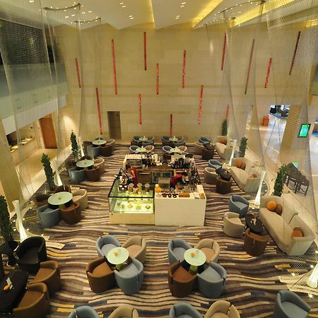 Holiday Inn Qingdao City Center, An Ihg Hotel - May 4Th Square Interior photo
